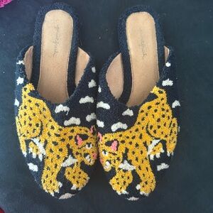 Fun slipper/shoes!